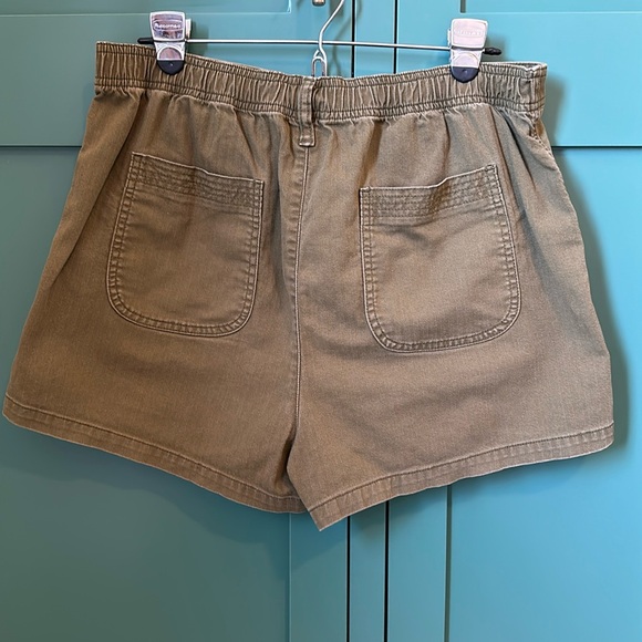 Madewell Camp Shorts - Size Large - Picture 5 of 6
